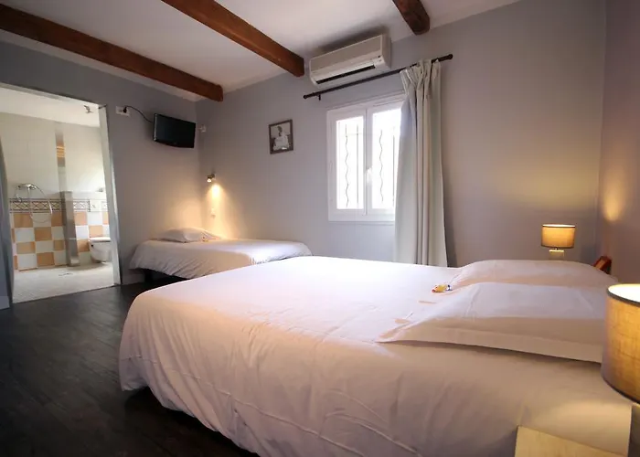 O Villagio Hotel